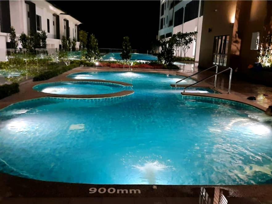 Hotspring 2102 @ Sunway Onsen Neighbour Of Lost World Of Tambun For 2-4pax