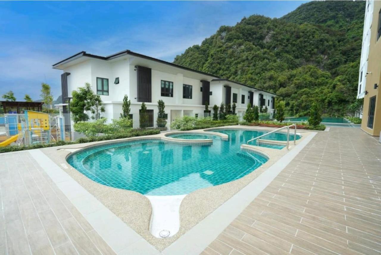 Hotspring 2102 @ Sunway Onsen Neighbour Of Lost World Of Tambun For 2-4pax